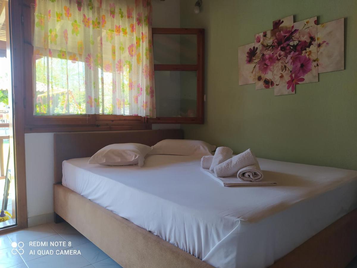 Lampos House Vourvourou Apartment Luaran gambar
